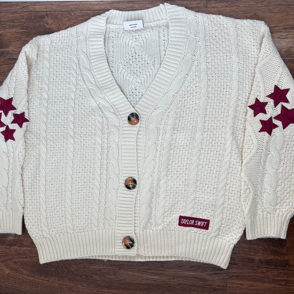 Taylor Swift Cardigan *Red Cardigan* (Taylor’s Version)-NWT - Picture 6 of 7